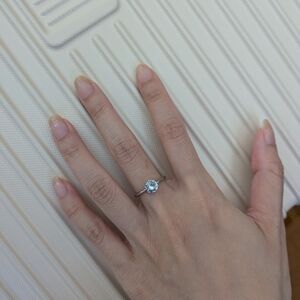 Elegant Silver Women's Ring